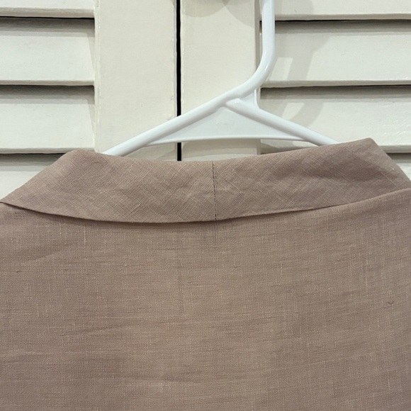 Women's Poetry Linen Button-Up Blouse - Picture 11 of 11